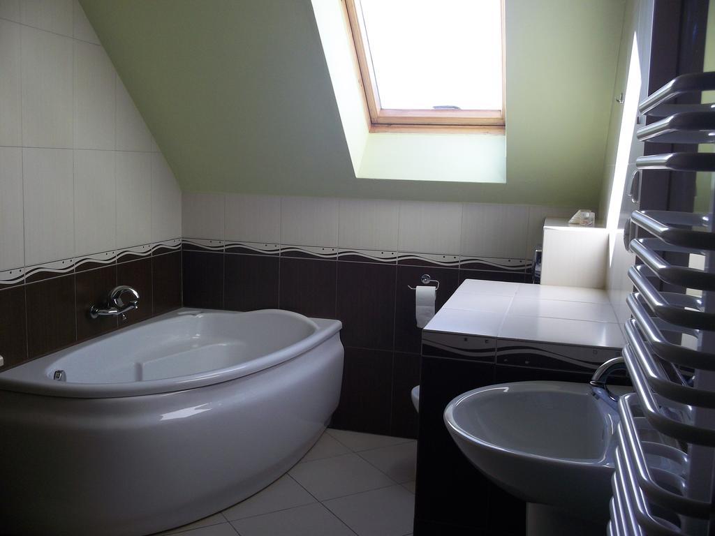 Stelmaszczyka Apartment & Rooms Ястарня Номер фото